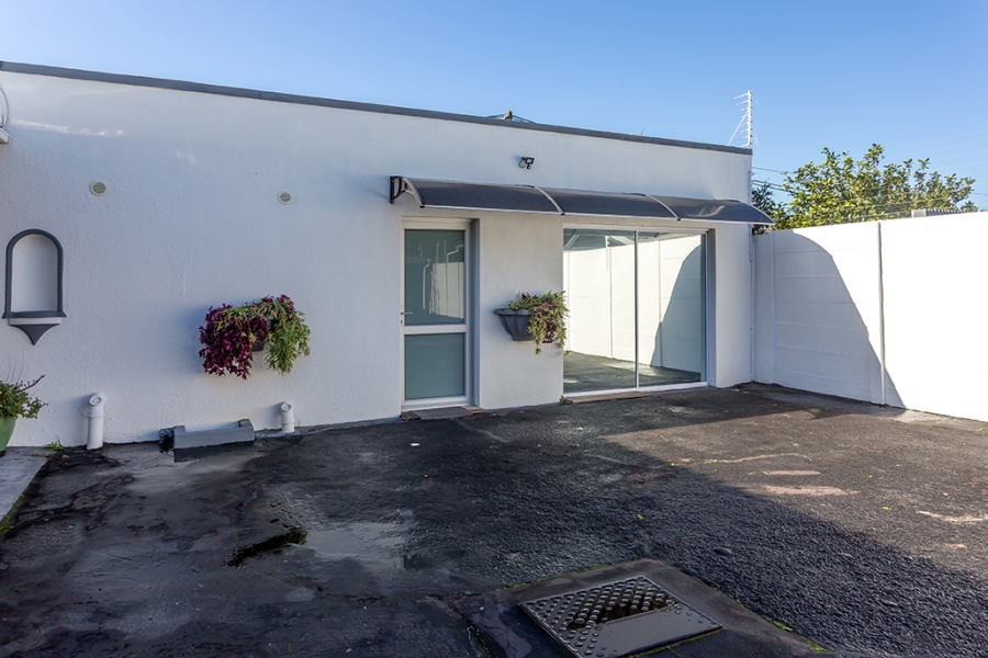 To Let 1 Bedroom Property for Rent in Milnerton Central Western Cape